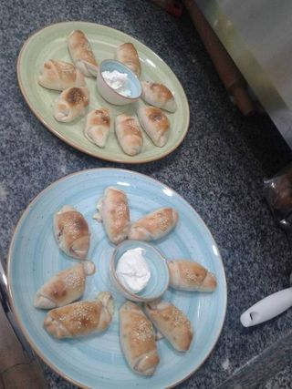 Pizza kiflice sa pršutom i sirom  250gr