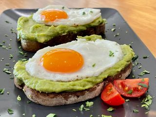 Тост с Авокадо