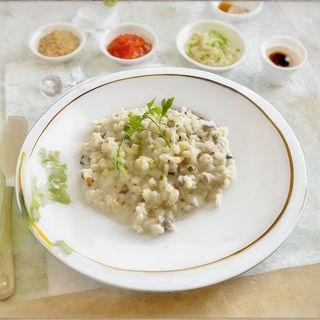 Risotto De Setas Silvestres Y Calamares