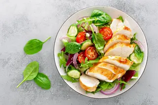 Pileća salata