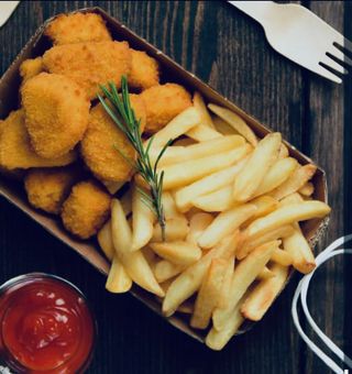 Meniu nuggets pui