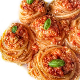 Espagueti Tomate y Queso Ricotta