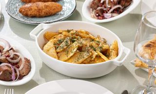 კარტოფილი ოჯახურად სვანური მარილით და ხახვით