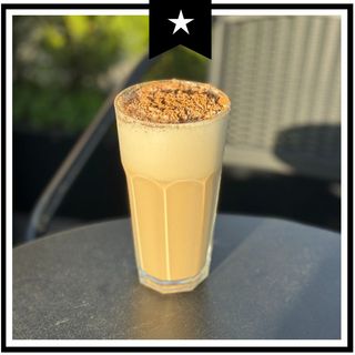 ცივი ლატე დარიჩინით