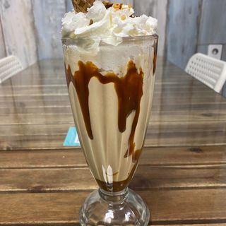 Batido helado dulce de leche 