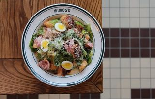 Салат із смаженим курчам (400г)