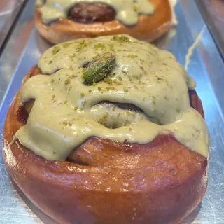 Cinnamon Rolls 