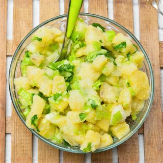 Салата варени картофи (250г)