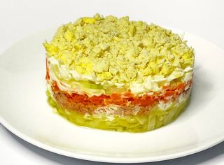 Мімоза з тунцем (350г)