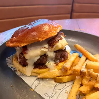 Supernova burger