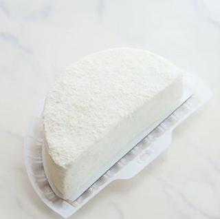 Половина молочной девочки