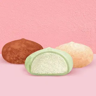 Alege 3 mochi