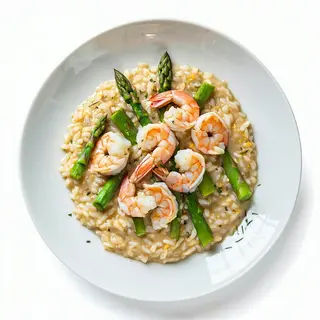 Risotto con gamberi e asparagi