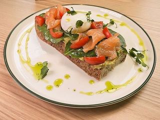 Авокадо тост (180g)