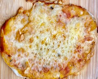 Mini Pizzeta de formatge