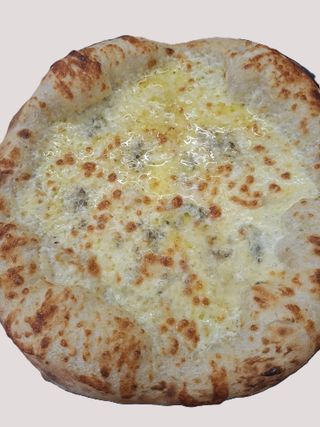 Pizza Quattro Formagi Ø32cm
