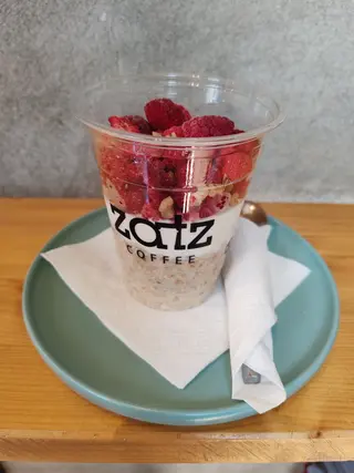 Overnight oats cu zmeură