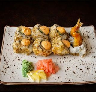 Roll De Langostino Tempura 8 Pzs.