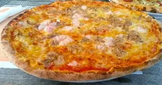 Pizza Milicias (Mediana)