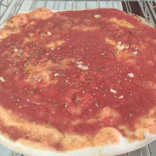 Pizza marinara