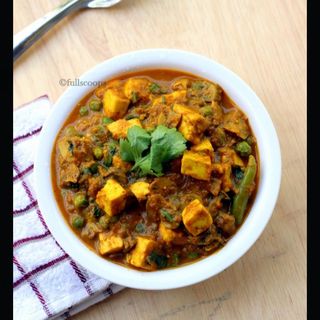 Paneer mushroom curry