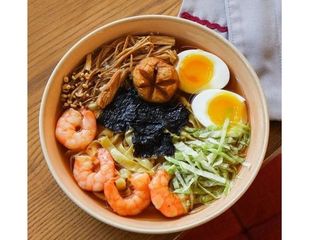 Рамен з креветками