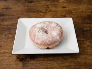 Doughnut Relleno De Crema De Maracuyá