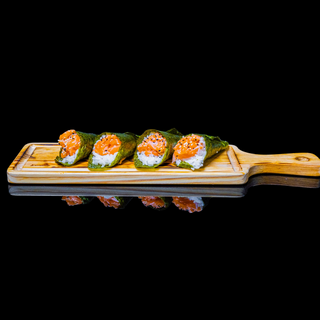 A3. Temaki de Salmão (4 unidades)