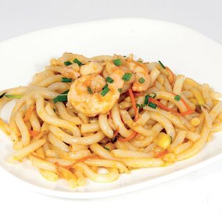 139. Udon con gamberi