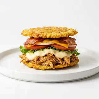 Patacón De Pollo