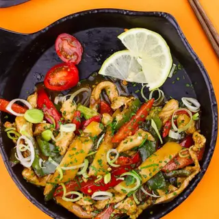   Plat Poulet aux legumes 