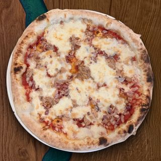 Pizza Tonno e Cipola Ø32cm