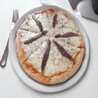 Pizza media masa grande mixta