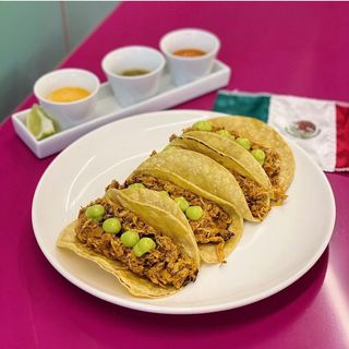Tacos Tinga de Pollo