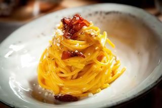 Spaghetti Alla Carbonara Con Nata XXL (400 G.)