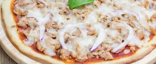 Pizza tonno