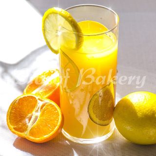 Прясно изцеден фреш от портокал