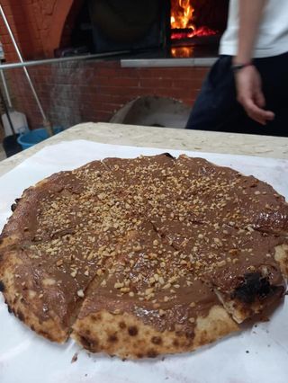 Pizza nutellosa