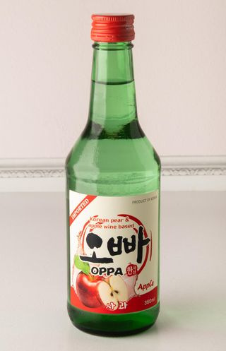 Soju De Manzana Roja