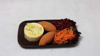 Zestaw Kotlet po kijowsku z puree ziamniaczanym + Coca Cola 250ml