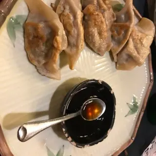 63 Gyoza