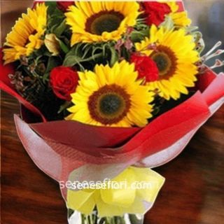 Bouquet 6 rose rosse & 5 girasoli