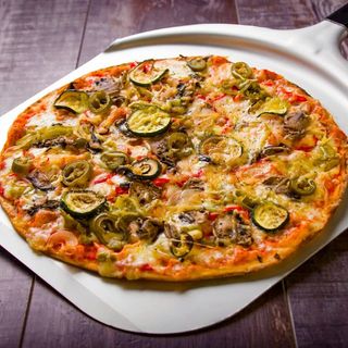 Pizza Vegetal Caliente