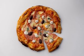 Пица  Горгона Мордона