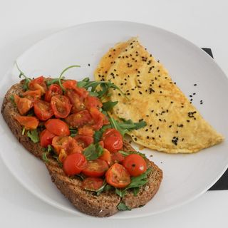 Q' OMELET + ZUMO NARANJA