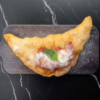 Calzone Frito Napoletano