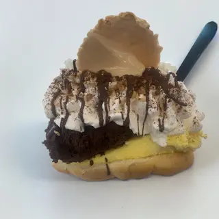 Cornetto con gelato