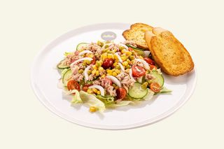 Sałatka z tuńczykiem