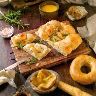 Фокача с чесън (240г)