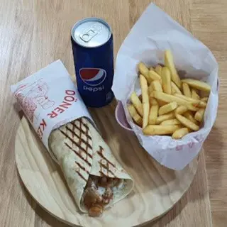Menú Durum, Lata Y Patatas